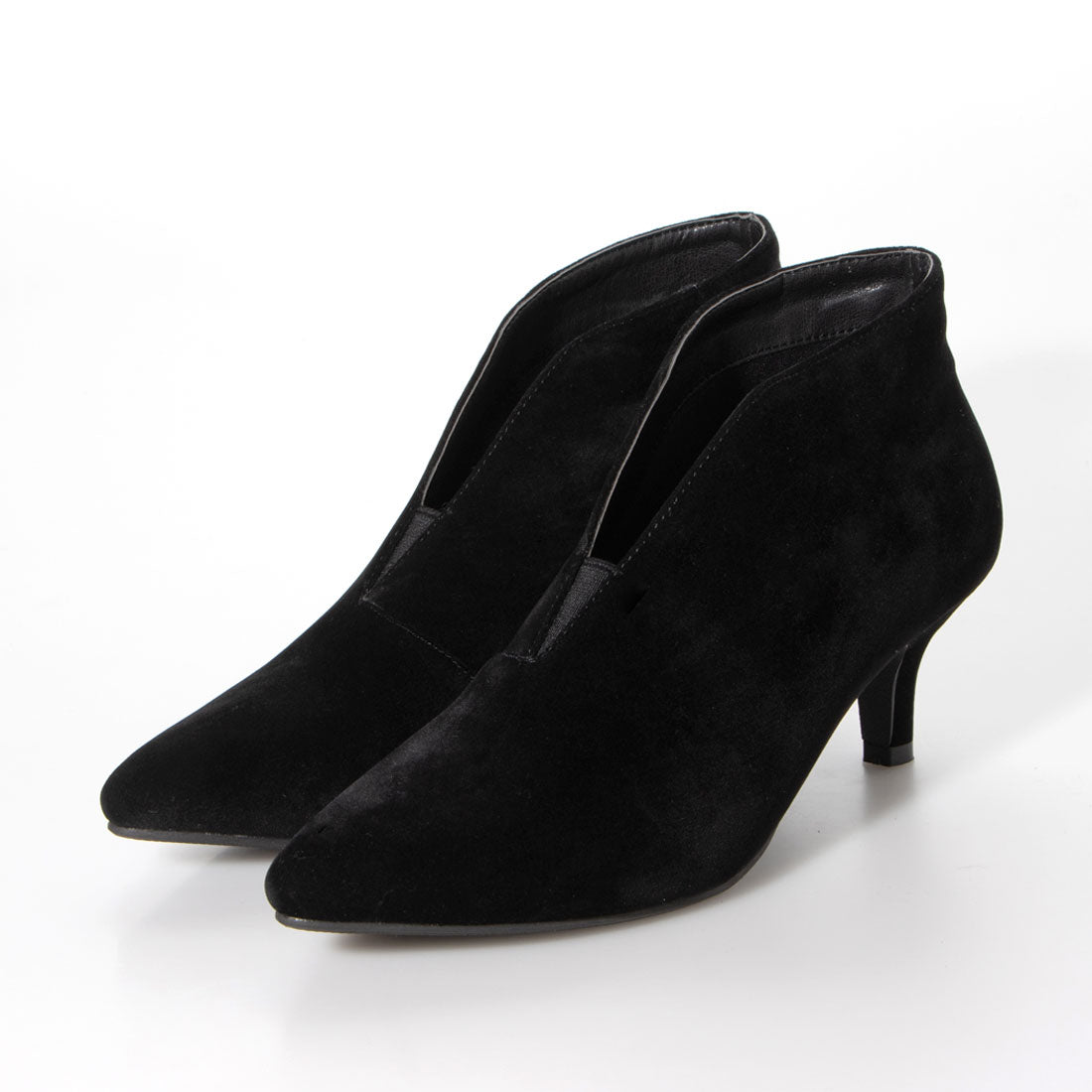 LiBERTYDOLL V-cut short booties with a beautiful silhouette and comfortable fit/5538