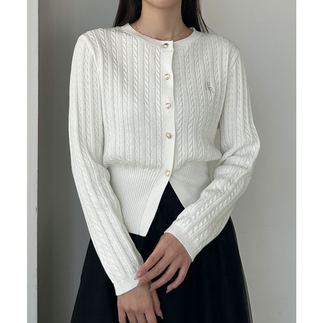 ルエレ Louere Louere ゴールドボタンケーブルニットカーディガン
