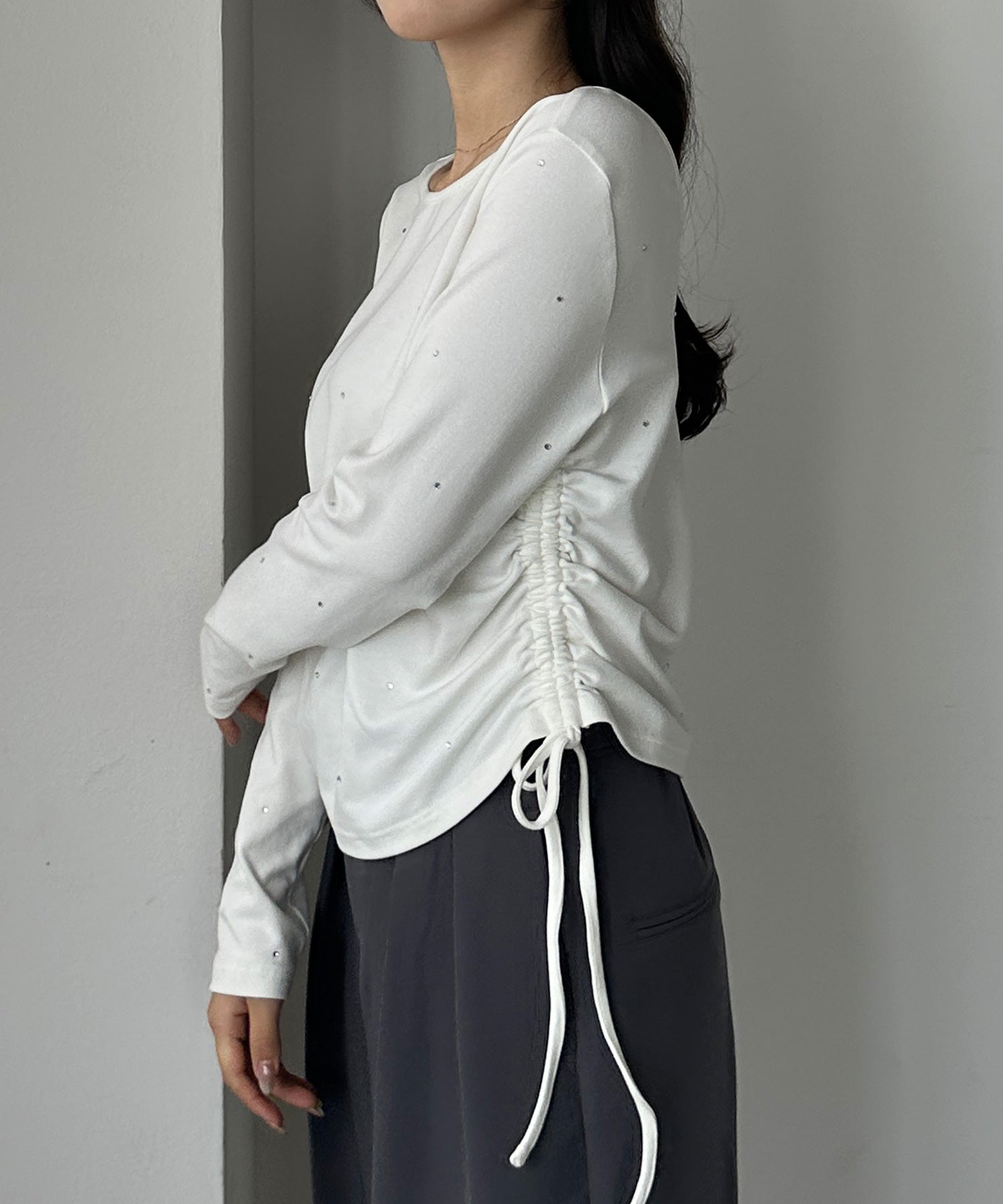 ルエレ Louere Louere ラインストーンドロストTシャツ （ホワイト） ホワイト