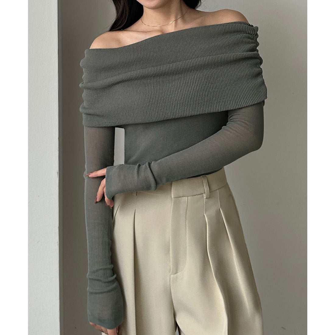 ルエレ Louere Louere シアーオフショルニットトップス