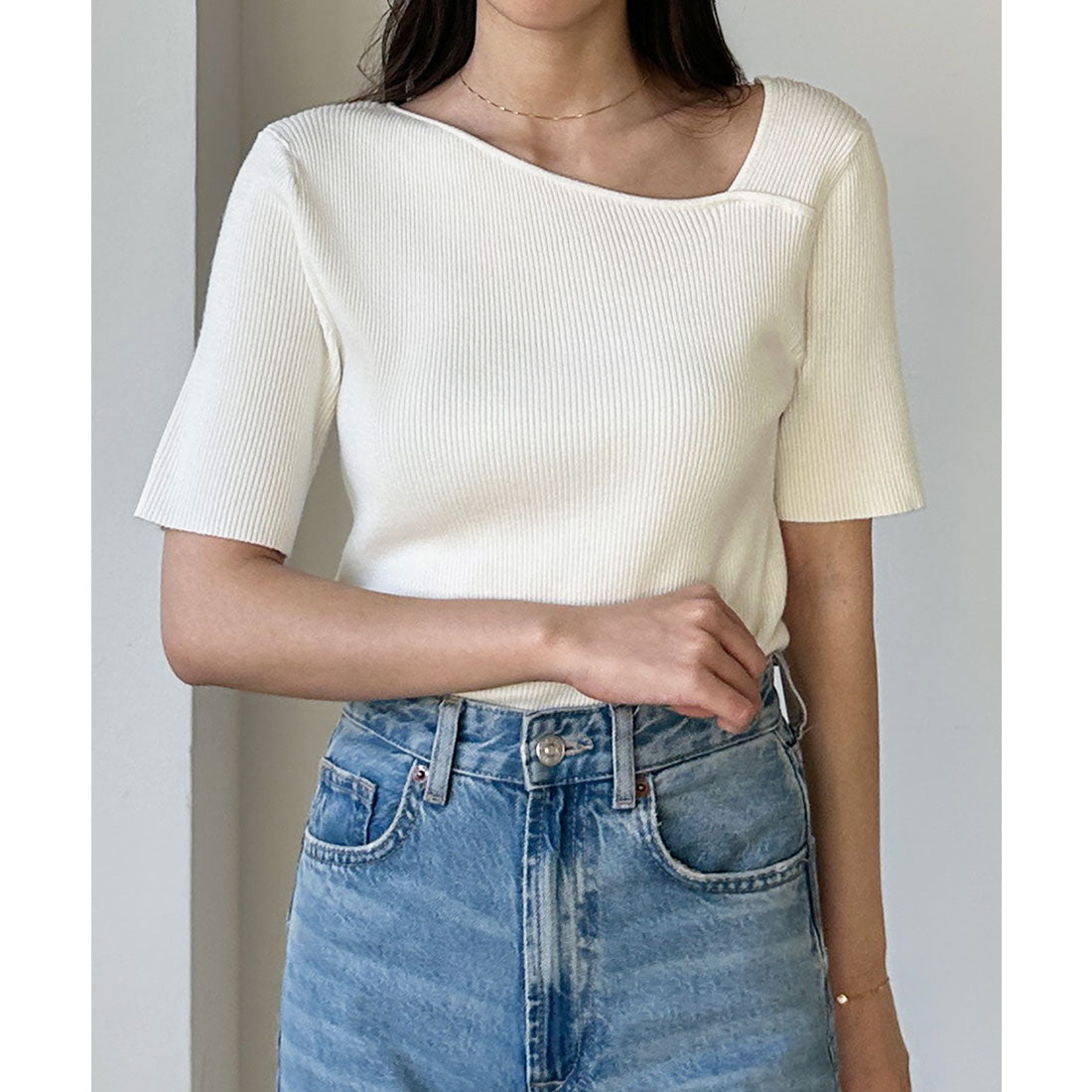 ルエレ Louere Louere アシメネック半袖リブニット （ホワイト） ホワイト