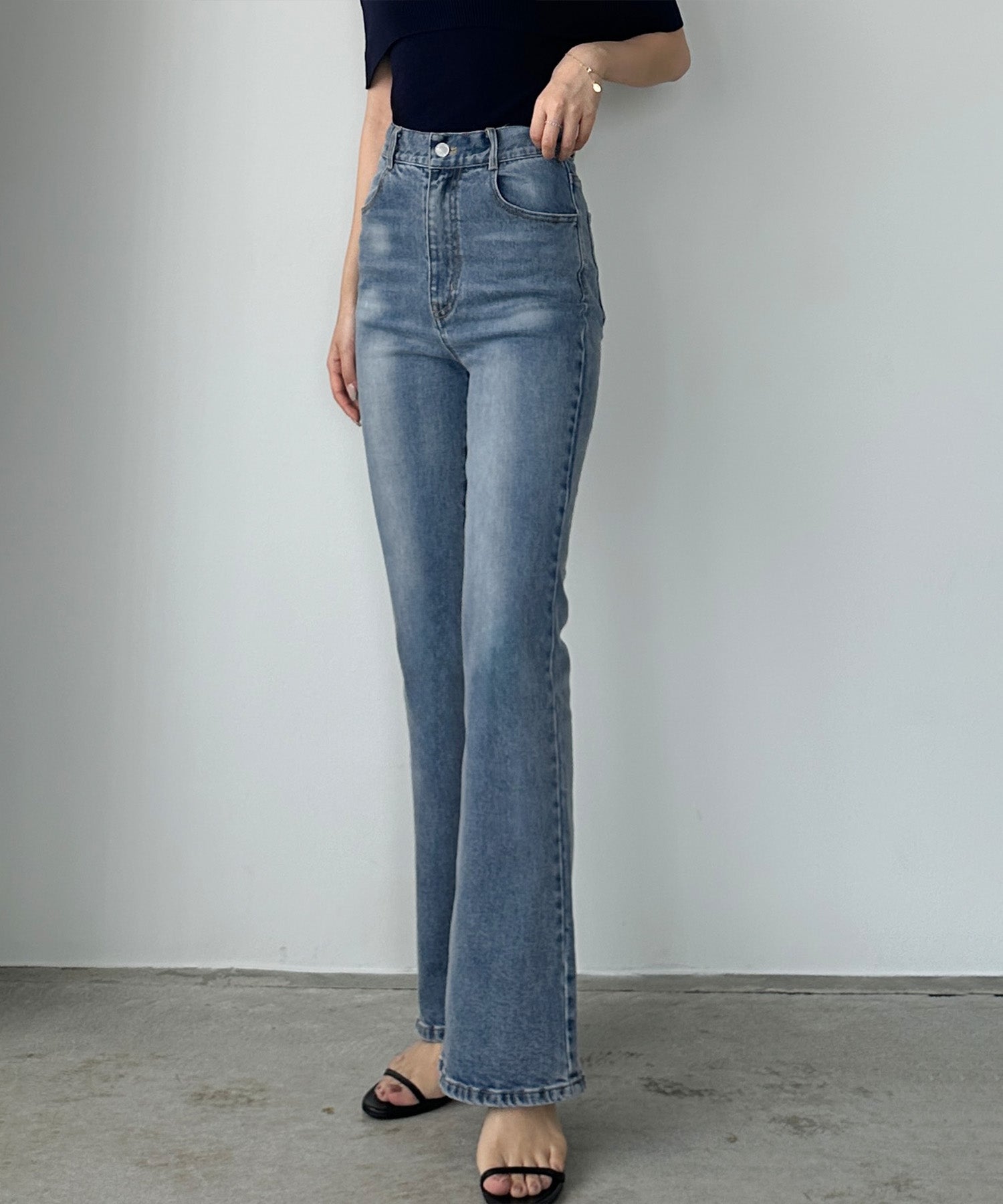 ルエレ Louere Louere ストレッチフレアデニムパンツ （ライトブルー） ライトブルー