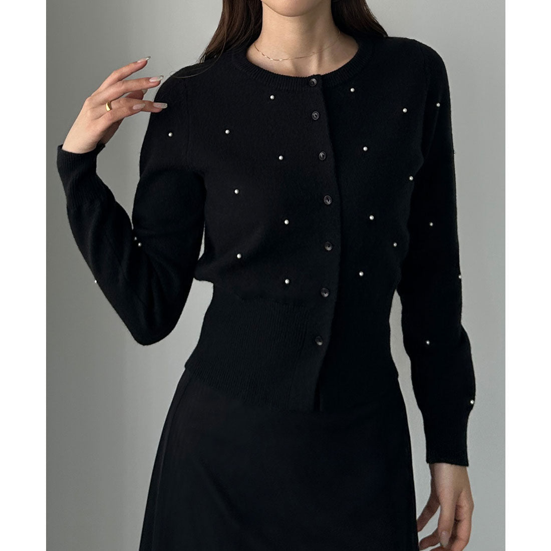 ルエレ Louere Louere ランダムパールウエストシェイプニットカーディガン （ブラック） ブラック