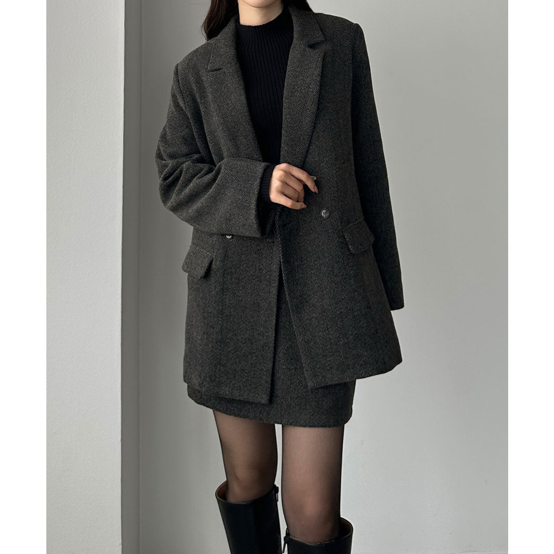 ルエレ Louere Louere ヘリンボーンテーラードジャケット＋ミニスカートSET（インパン付き） （ダークグレー） ダークグレー