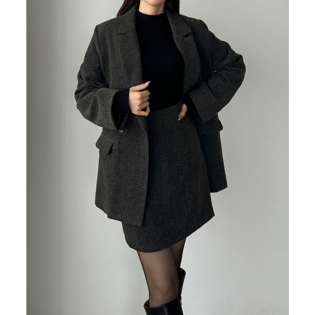 ルエレ Louere Louere ヘリンボーンテーラードジャケット＋ミニスカートSET（インパン付き） （ダークグレー） ダークグレー