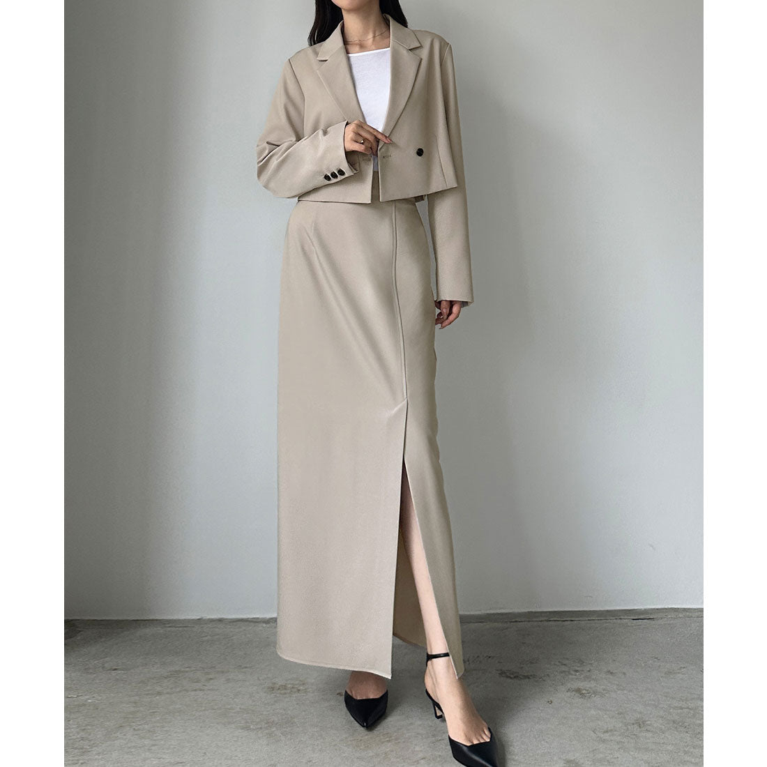 ルエレ Louere Louere ショートテーラードジャケット＋前スリットタイトスカートSET （グレージュ） グレージュ