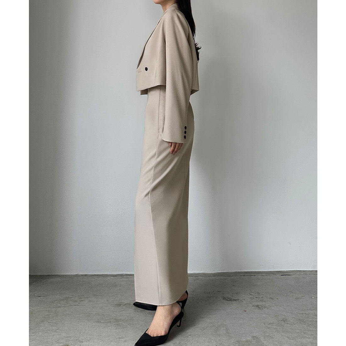 ルエレ Louere Louere ショートテーラードジャケット＋前スリットタイトスカートSET （グレージュ） グレージュ