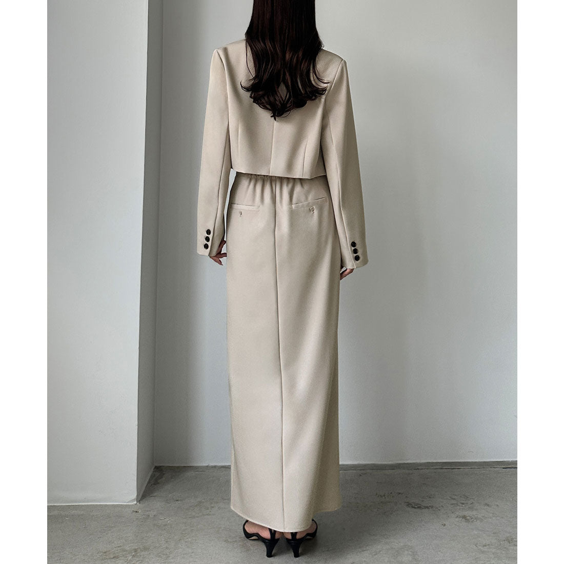 ルエレ Louere Louere ショートテーラードジャケット＋前スリットタイトスカートSET （グレージュ） グレージュ