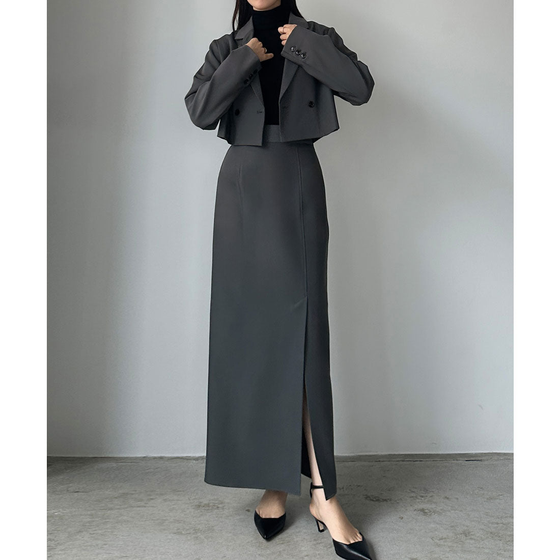 ルエレ Louere Louere ショートテーラードジャケット＋前スリットタイトスカートSET （チャコール） チャコール