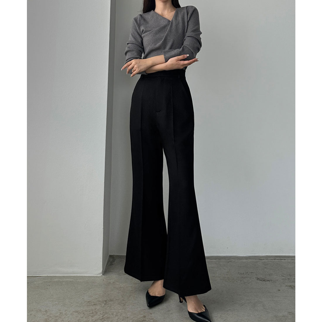 ルエレ Louere Louere バックスリットフレアパンツ（薄手） （ブラック） ブラック