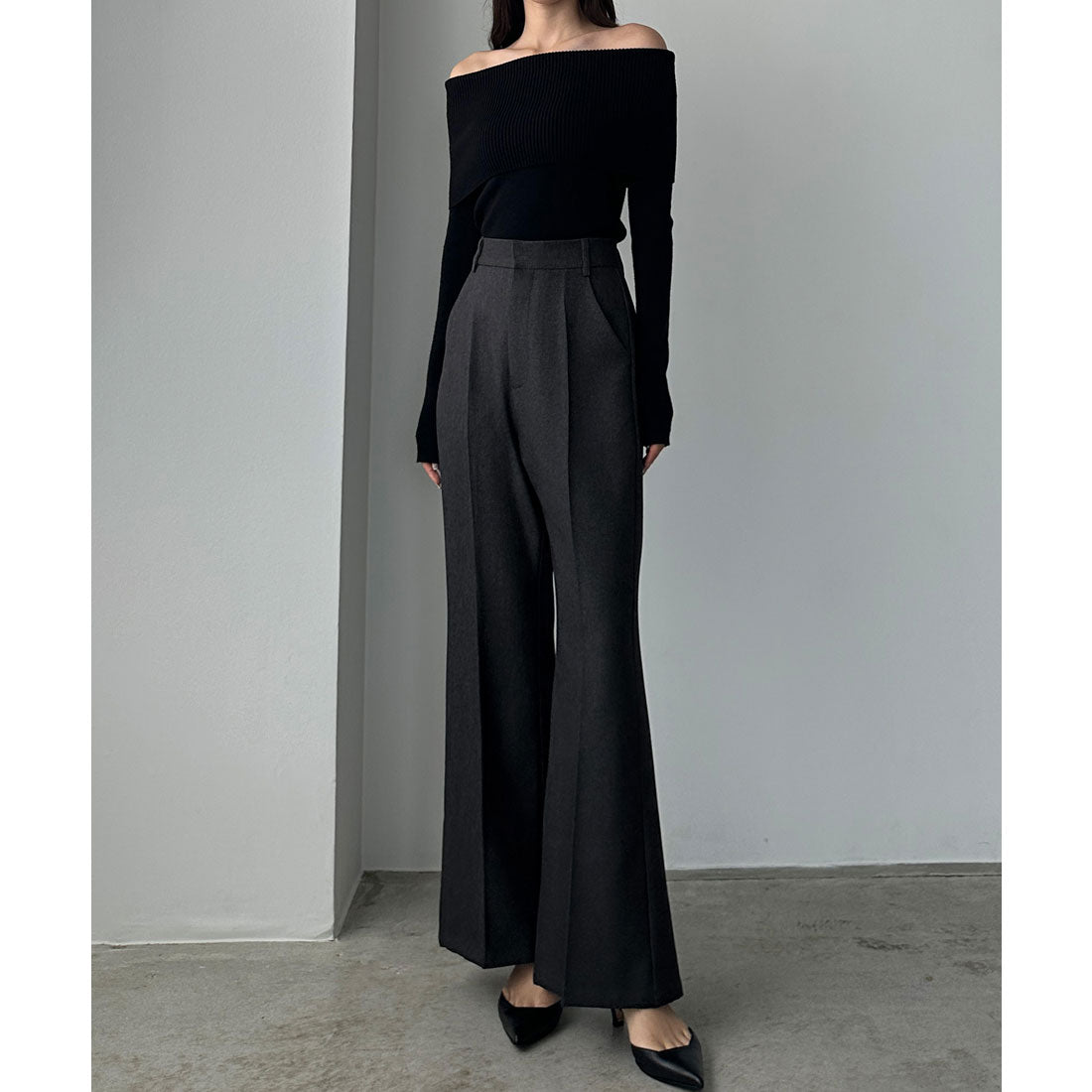 ルエレ Louere Louere バックスリットフレアパンツ（薄手） （ダークグレー） ダークグレー