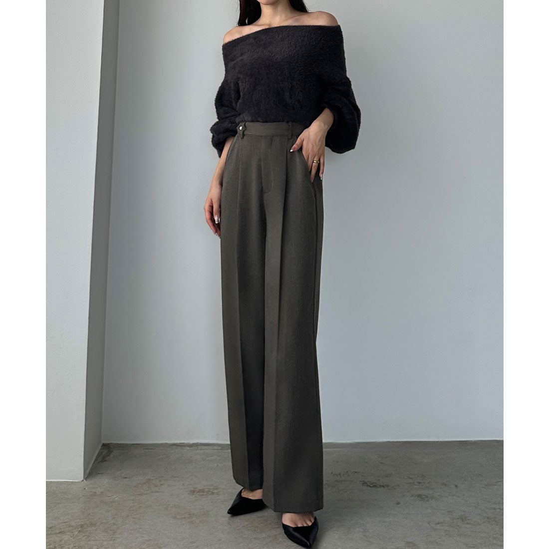 ルエレ Louere Louere ベルトデザインパンツ （チャコール） チャコール