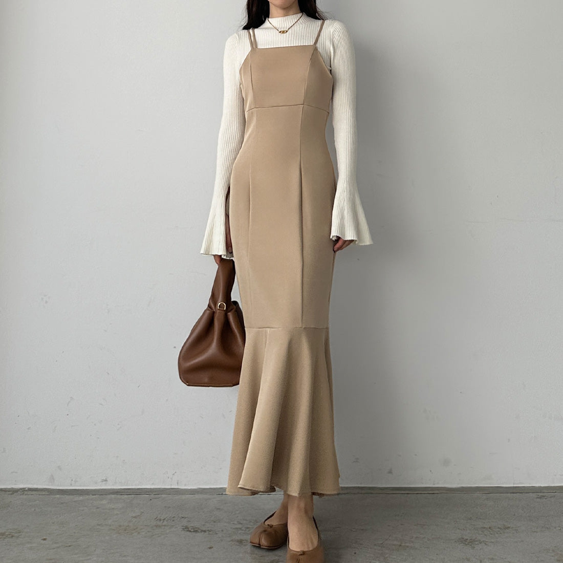 ルエレ Louere アシンメトリーマーメイドキャミワンピース （ベージュ） ベージュ