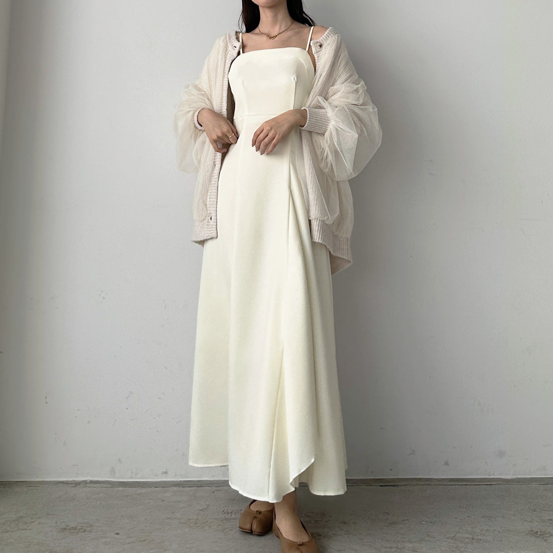 ルエレ Louere フレアラッフルキャミワンピース,オフホワイト