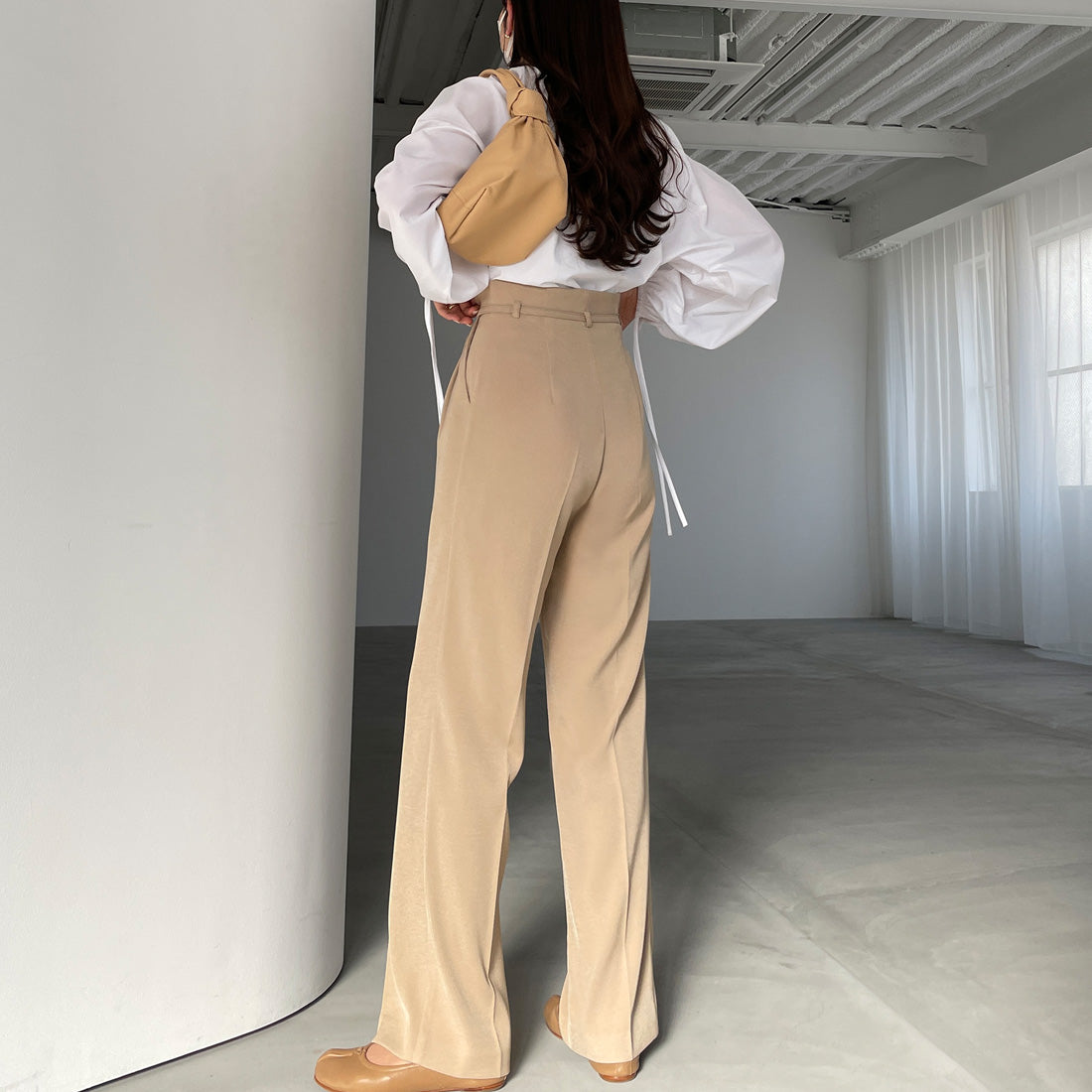 ルエレ Louere ベルト付きアシンメトリーハイウエストパンツ