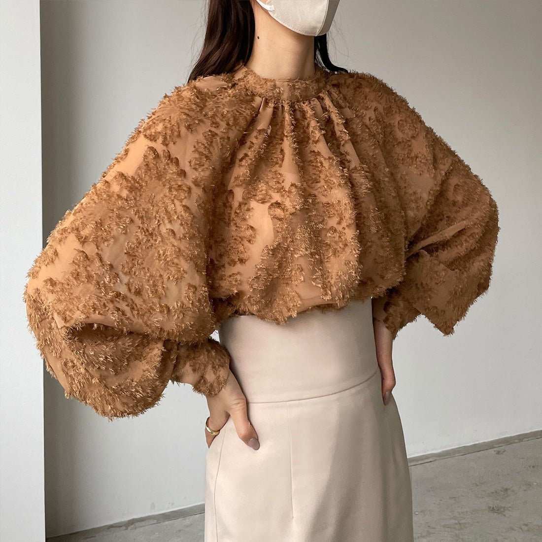 ルエレ Louere シャギーパフスリーブブラウス,ブラウン