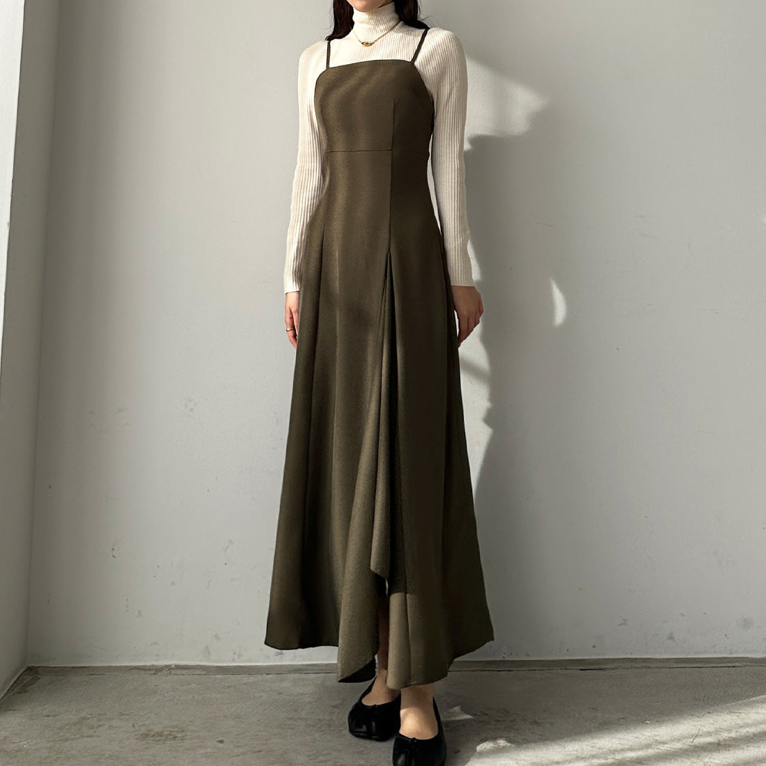 ルエレ Louere フレアラッフルキャミワンピース,モカ