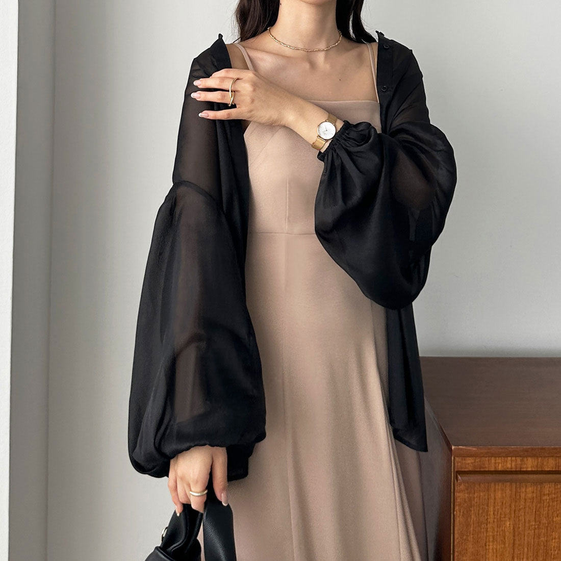 ルエレ Louere Louere パフスリーブシアーノーカラーシャツ,ブラック