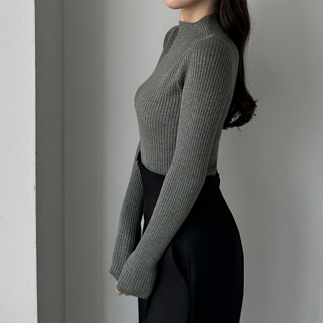 ルエレ Louere Louere ハイネックリブニット