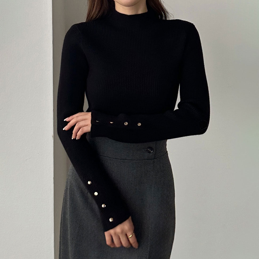 ルエレ Louere Louere ゴールドボタンリブニット