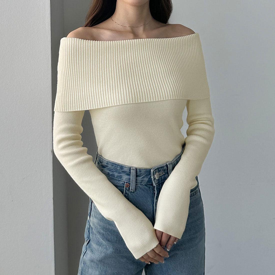 路埃爾 Louere Louere 寬鬆露肩長袖針織上衣