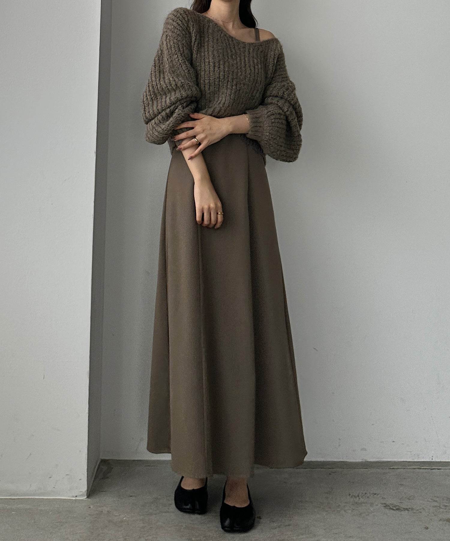 ルエレ Louere Louere ショートニットトップス＋フレアキャミワンピース （グレージュ） グレージュ