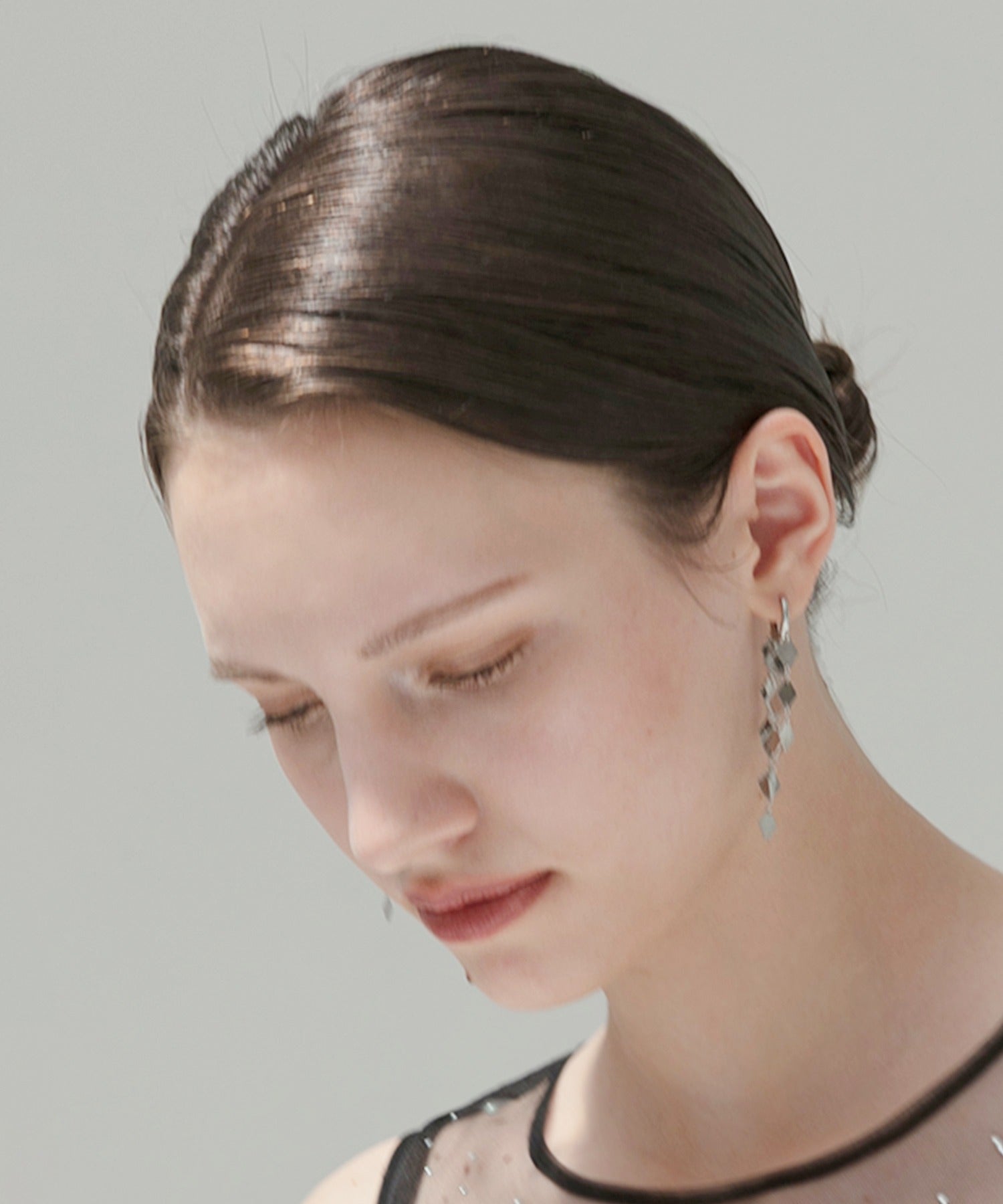 レジャ Leja ダイヤモチーフロングピアス結婚式 パーティー 成人式 二次会 同窓会 お呼ばれ オケージョン20代 30代 40代 （SILVER） SILVER