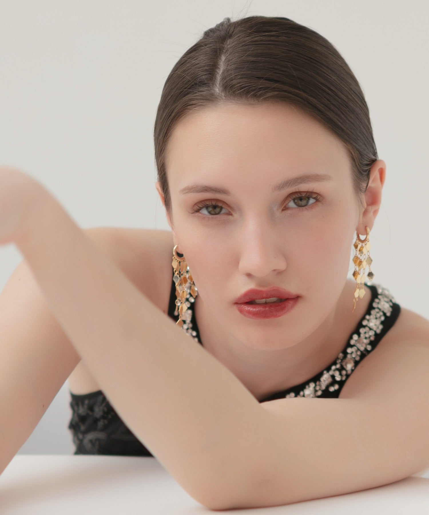 レジャ Leja ダイヤモチーフロングピアス結婚式 パーティー 成人式 二次会 同窓会 お呼ばれ オケージョン20代 30代 40代 （GOLD） GOLD