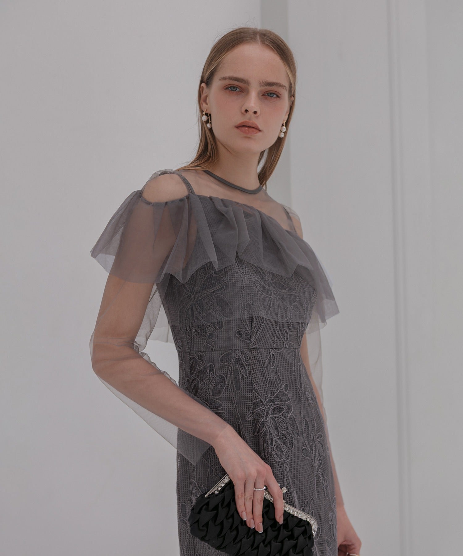 レジャ Leja 2WAYアシンメトリーフリルチュールフラワーIラインワンピースドレス2点セット美脚効果結婚式 パーティードレス 成人式 二次会 同窓会 お呼ばれ オケージョン 20代 30代 40代 （DARKGRAY） DARKGRAY