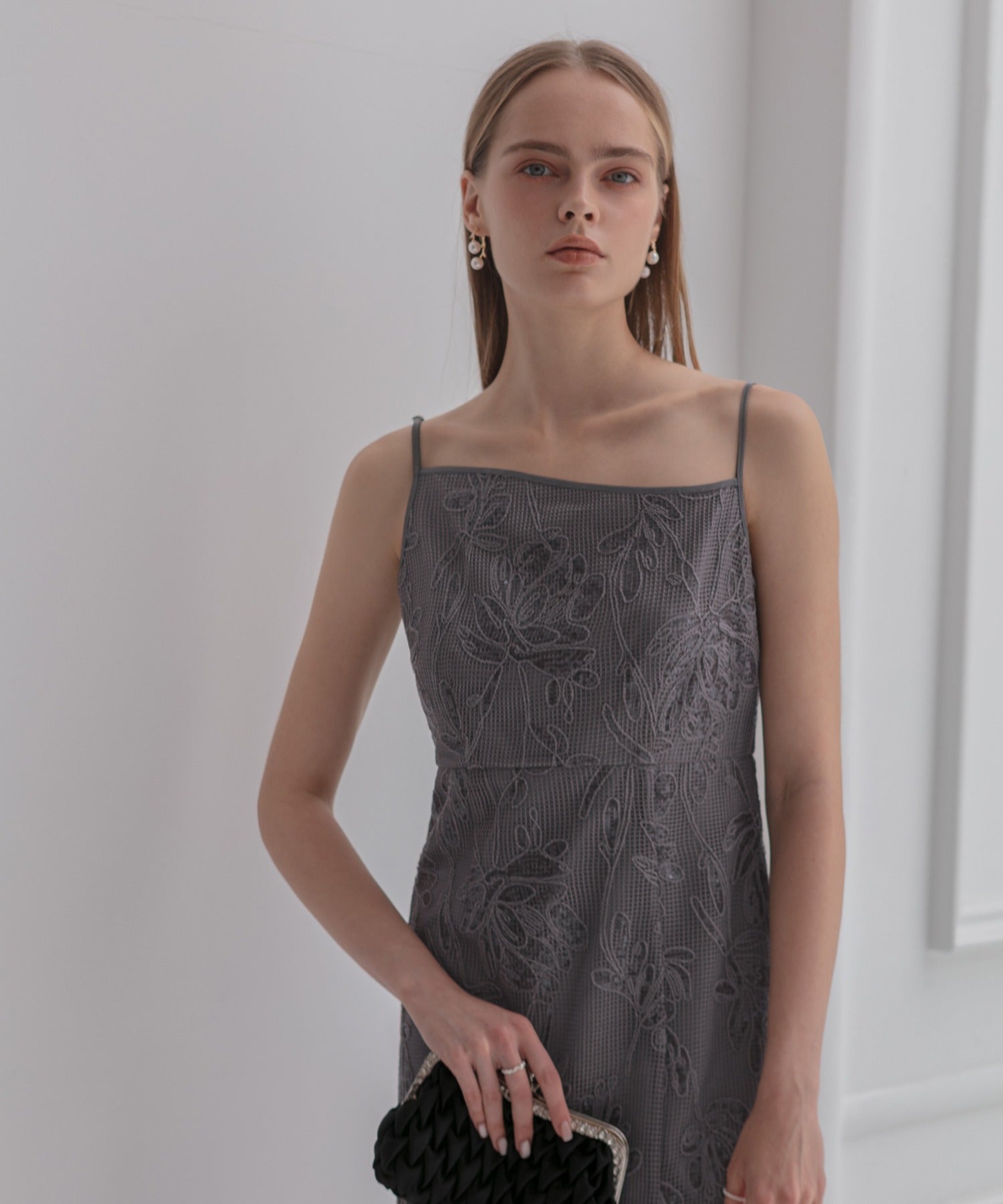 レジャ Leja 2WAYアシンメトリーフリルチュールフラワーIラインワンピースドレス2点セット美脚効果結婚式 パーティードレス 成人式 二次会 同窓会 お呼ばれ オケージョン 20代 30代 40代 （DARKGRAY） DARKGRAY
