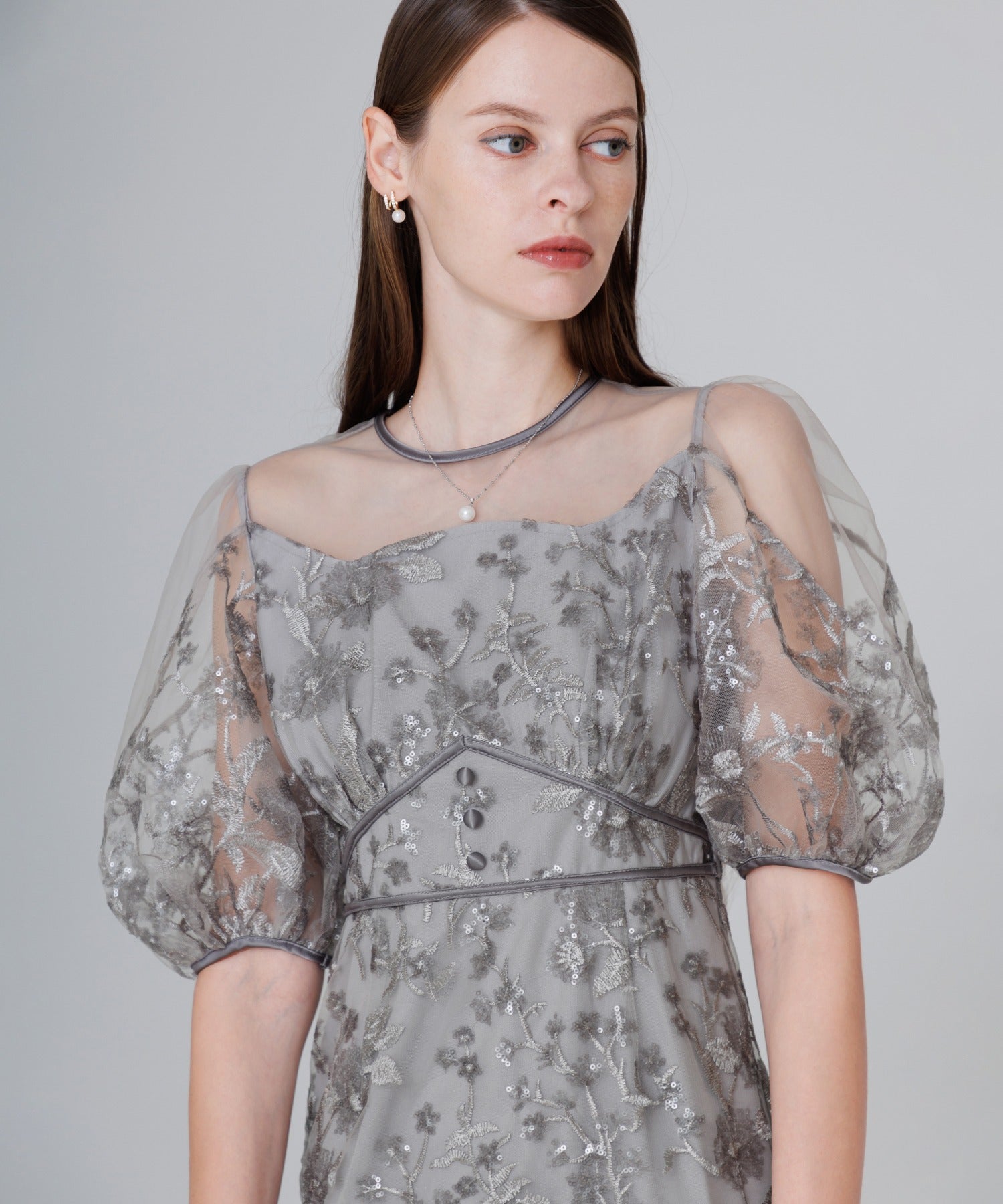 レジャ Leja フラワーディテールパフスリーブIラインワンピースドレス美脚効果結婚式 パーティードレス 成人式 二次会 同窓会 お呼ばれ オケージョン 20代 30代 40代 （GRAY） GRAY