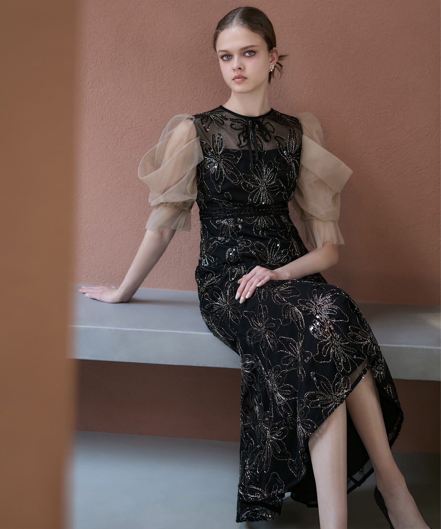 レジャ Leja スパンコールフラワーリボンチュールワンピースドレス 美脚効果結婚式 パーティードレス 成人式 二次会 同窓会 お呼ばれ オケージョン 20代 30代 40代 （BLACK） BLACK