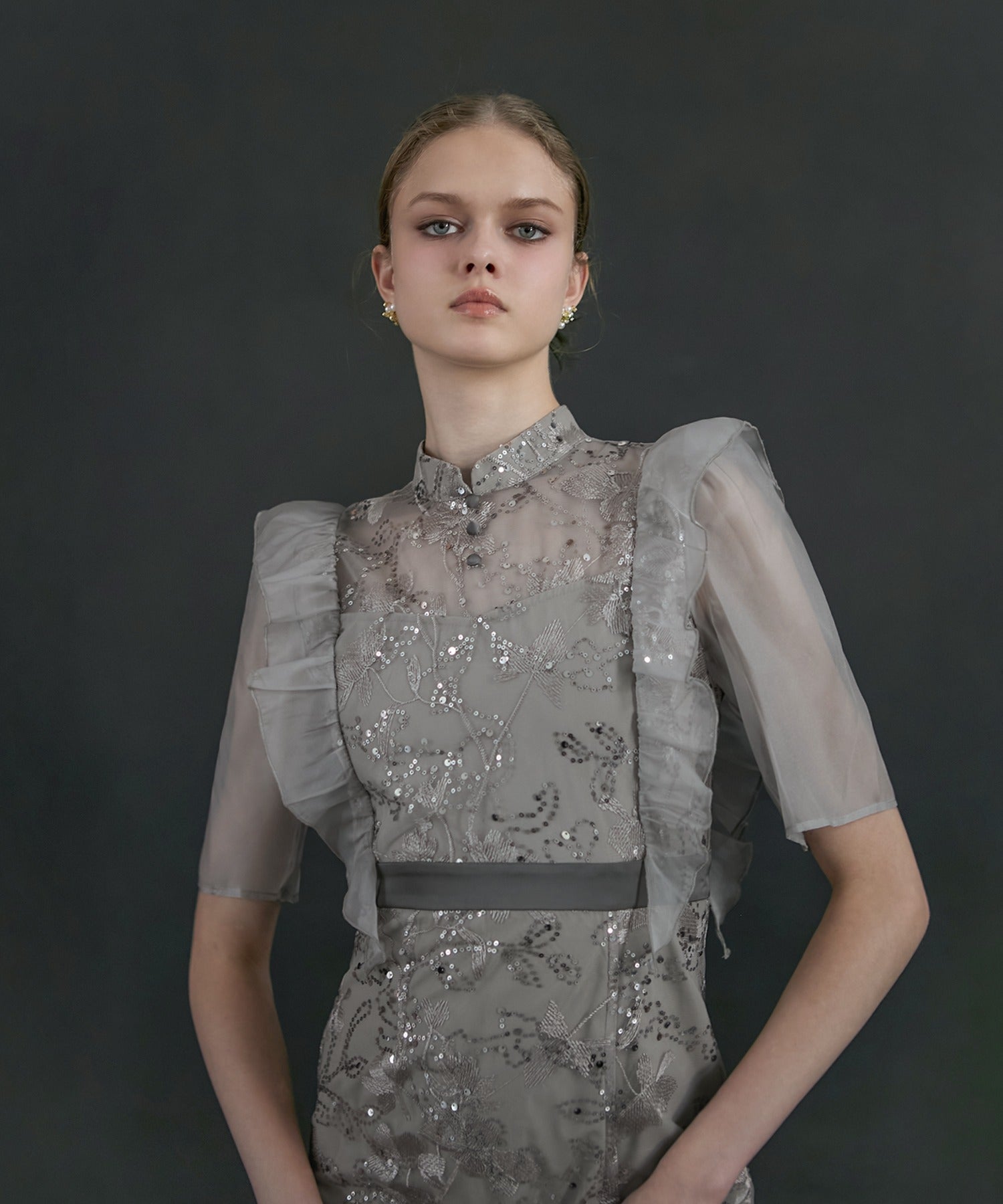 レジャ Leja フラワースパンコールシアーフリルIラインワンピースドレス美脚効果結婚式 パーティードレス 成人式 二次会 同窓会 お呼ばれ オケージョン 20代 30代 40代 （GRAY） GRAY