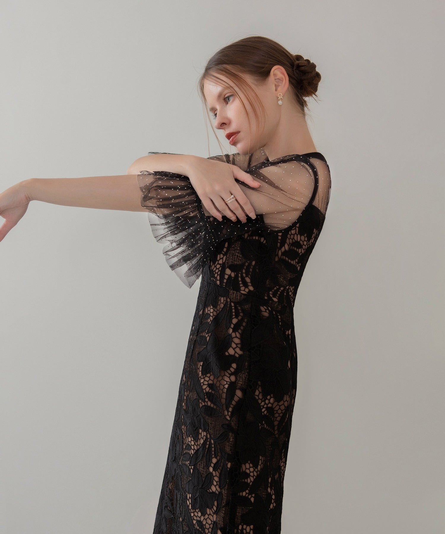 レジャ Leja フラワーレースドットストーンチュールIラインワンピースドレス美脚効果結婚式 パーティードレス 成人式 二次会 同窓会 お呼ばれ オケージョン 20代 30代 40代 （BLACK） BLACK