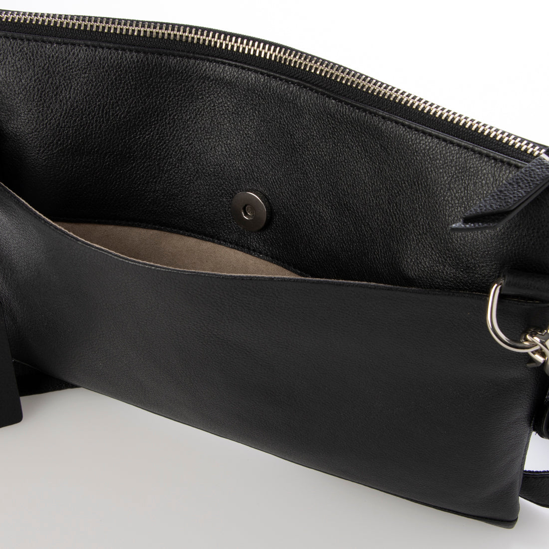 Leather Laboratory Natural Grain Genuine Leather Sacoche M black