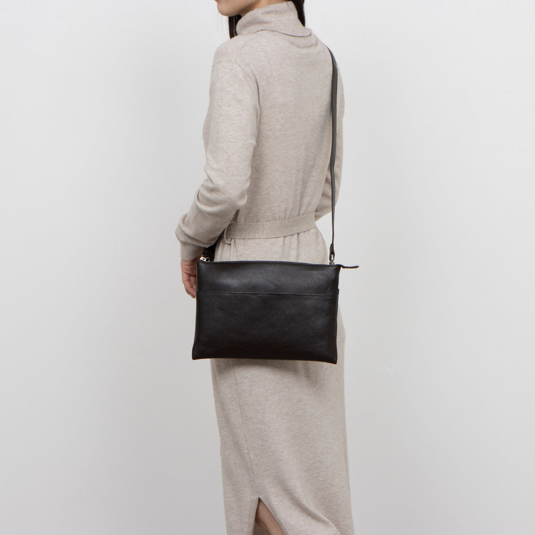 Leather Laboratory Natural Grain Genuine Leather Sacoche M black
