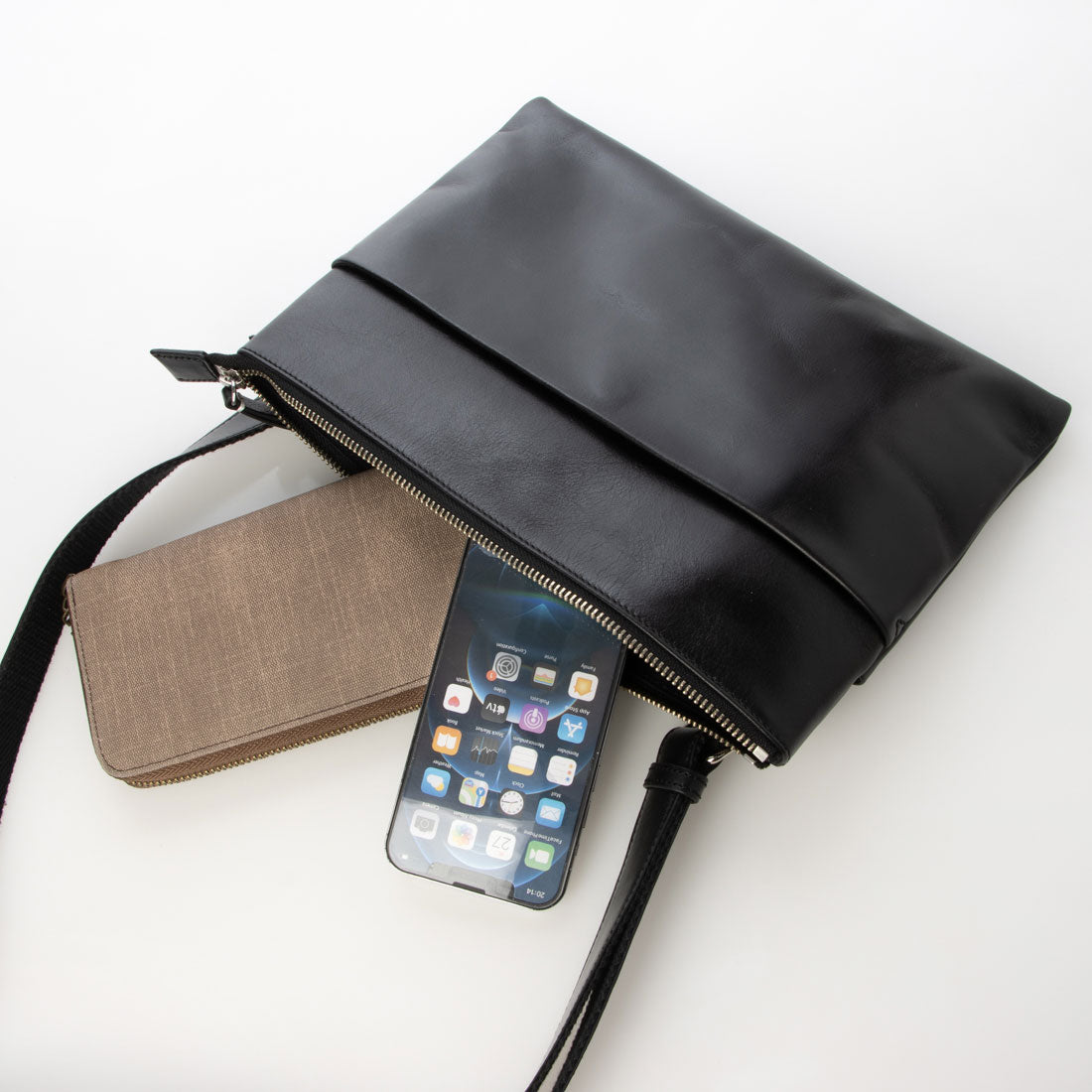 レザーラボラトリー Leather Laboratory オイルレザー レザーサコッシュ ショルダーバッグ 旅行用バッグ （DARK BROWN） DARK BROWN