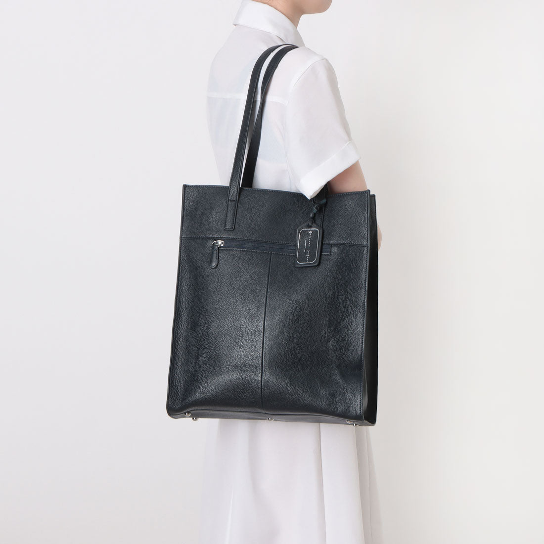 レザーラボラトリー Leather Laboratory 本革 レディー縦型 トート バッグ （BLACK） BLACK