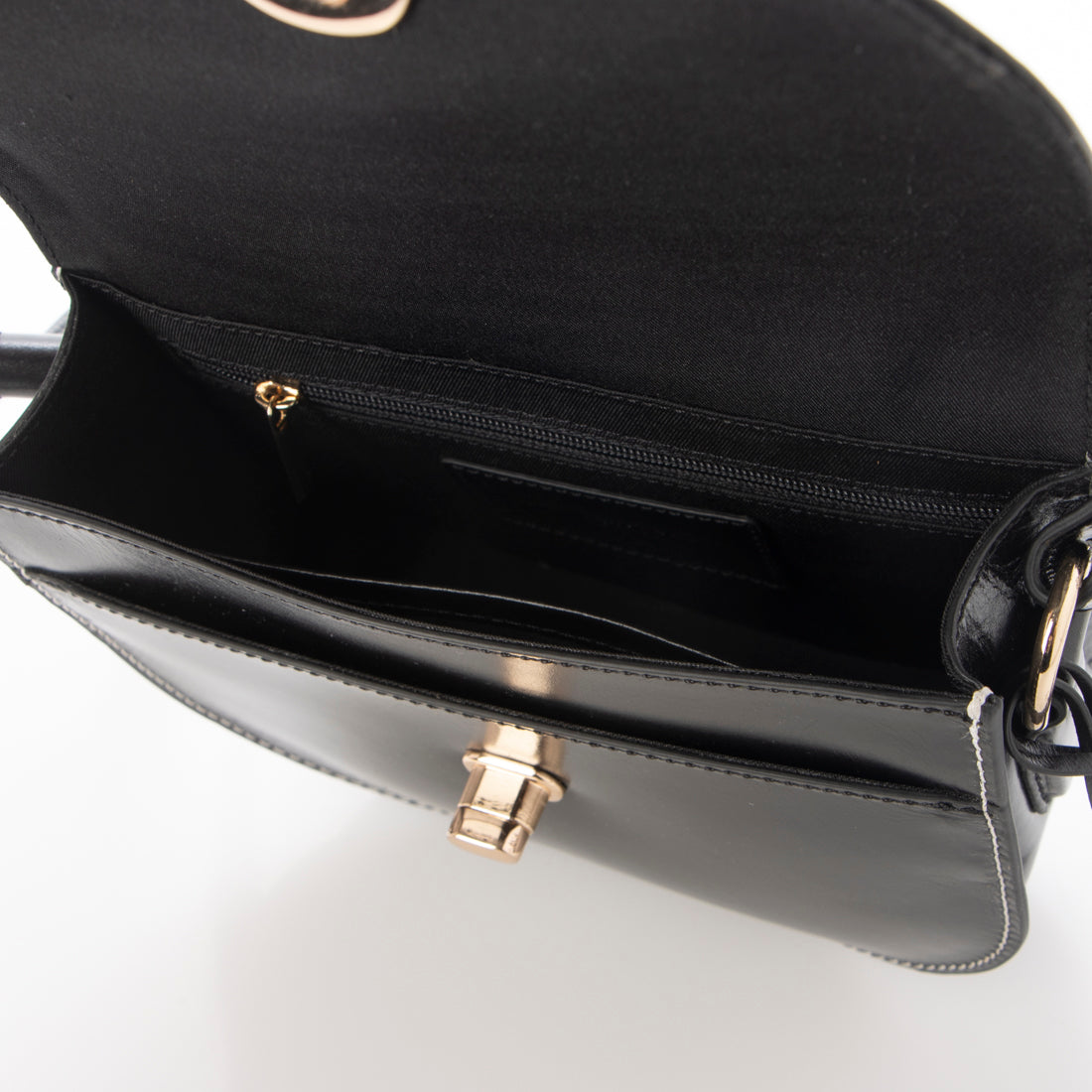レザーラボラトリー Leather Laboratory
