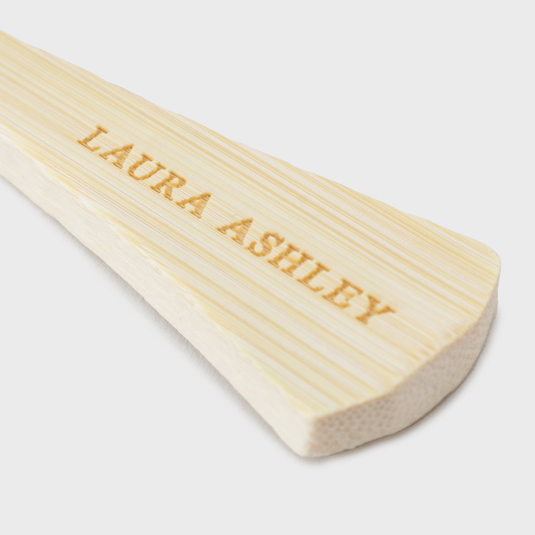 ローラ アシュレイ LAURA ASHLEY ホーリングアイリス柄 手ぬぐいうちわ （イエロー(132)） イエロー(132)
