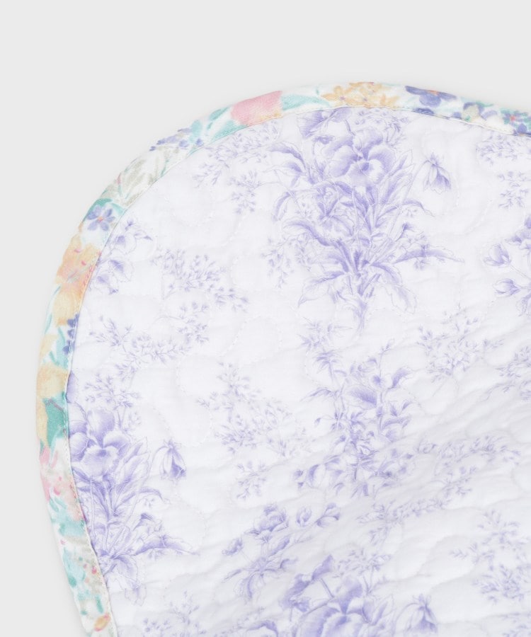 ローラ アシュレイ LAURA ASHLEY エヴァリンガムメドウ柄 水洗いキルトマルチカバー 250×200cm （ピンク(171)） ピンク(171)