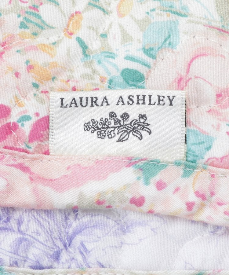 ローラ アシュレイ LAURA ASHLEY エヴァリンガムメドウ柄 水洗いキルトマルチカバー 250×200cm （ピンク(171)） ピンク(171)