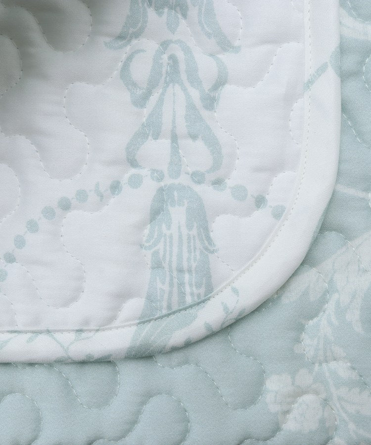 ローラ アシュレイ LAURA ASHLEY ジョゼッテ柄／ダックエッグ  キルトマルチカバー 200×200cm （ミントグリーン(121)） ミントグリーン(121)