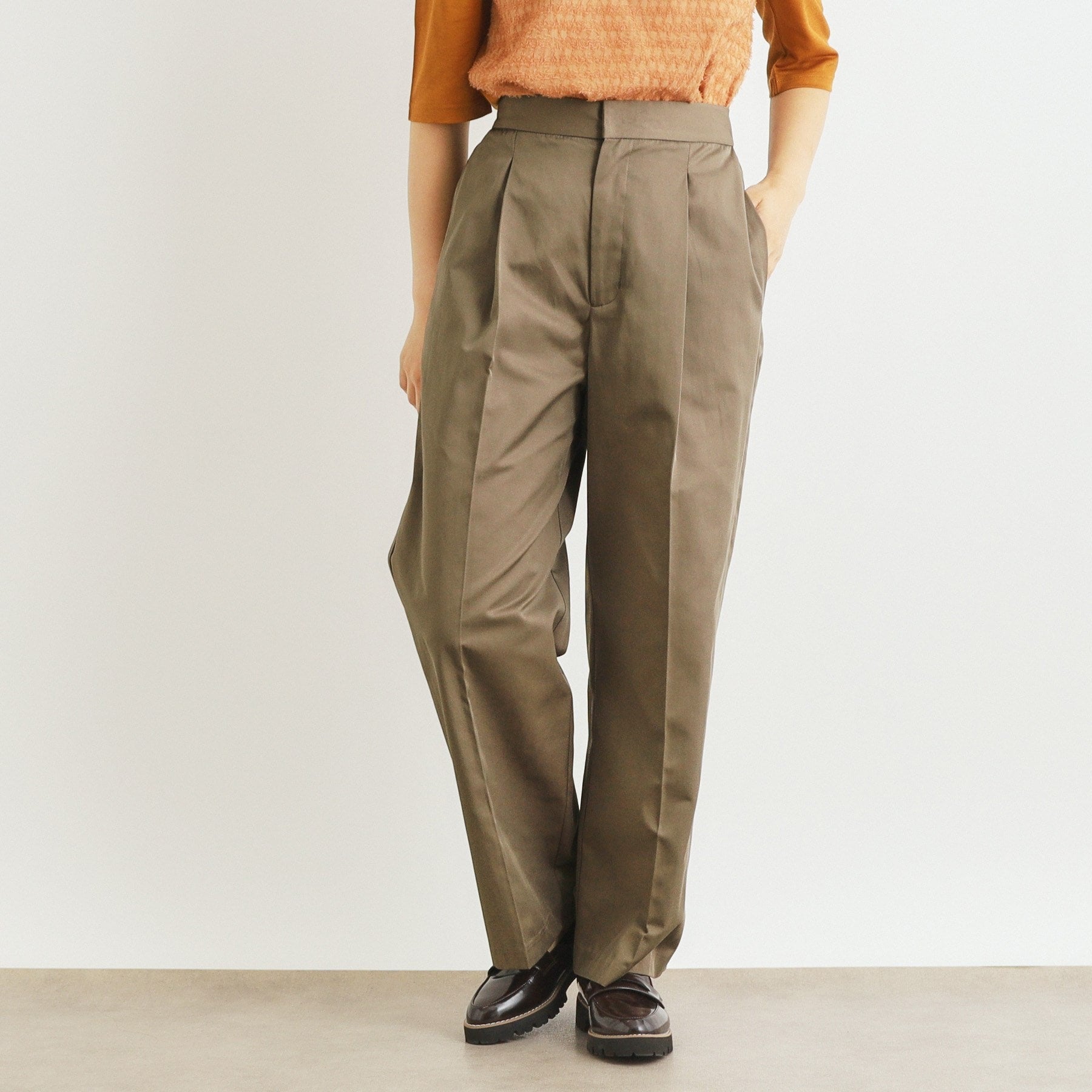 ローラ アシュレイ LAURA ASHLEY タックチノパンツ （トープ(010)） トープ(010)