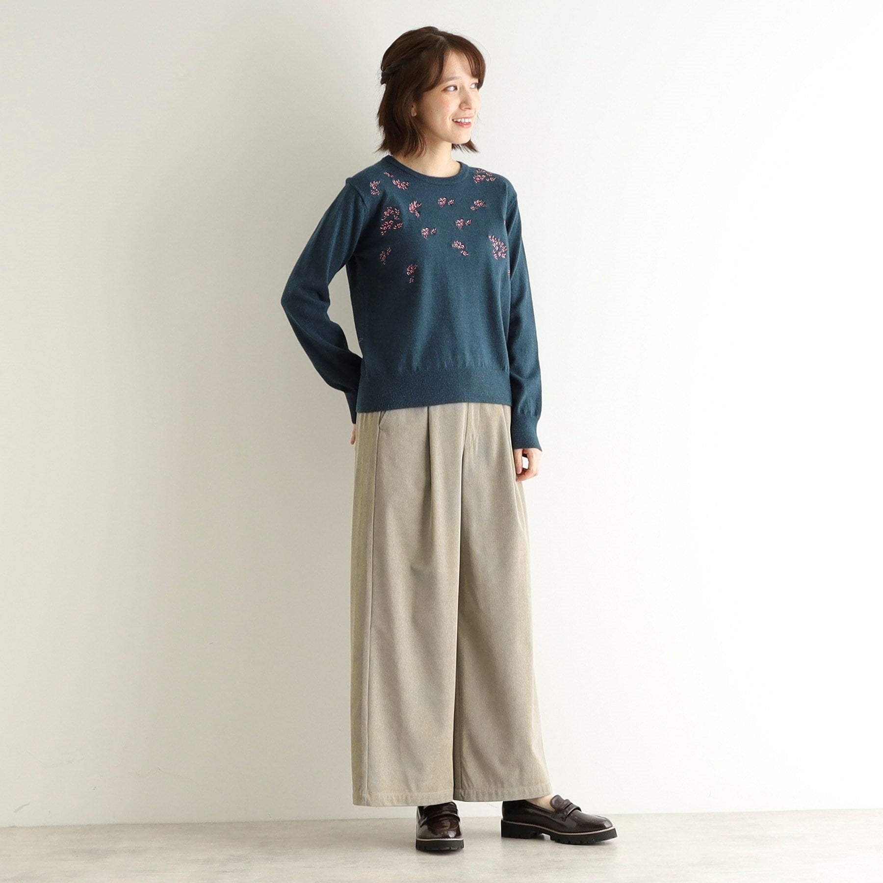 ローラ アシュレイ LAURA ASHLEY 【ウエストゴム／3colors】コーデュロイ ワイドパンツ