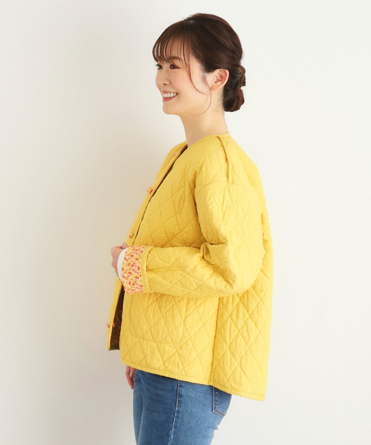 ローラ アシュレイ LAURA ASHLEY コッタムコーンフラワー柄 リバーシブル キルトジャケット （イエロー(132)） イエロー(132)