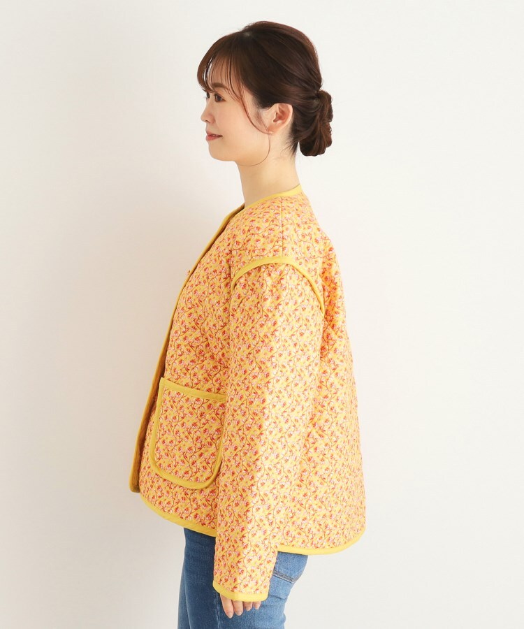 ローラ アシュレイ LAURA ASHLEY コッタムコーンフラワー柄 リバーシブル キルトジャケット （イエロー(132)） イエロー(132)