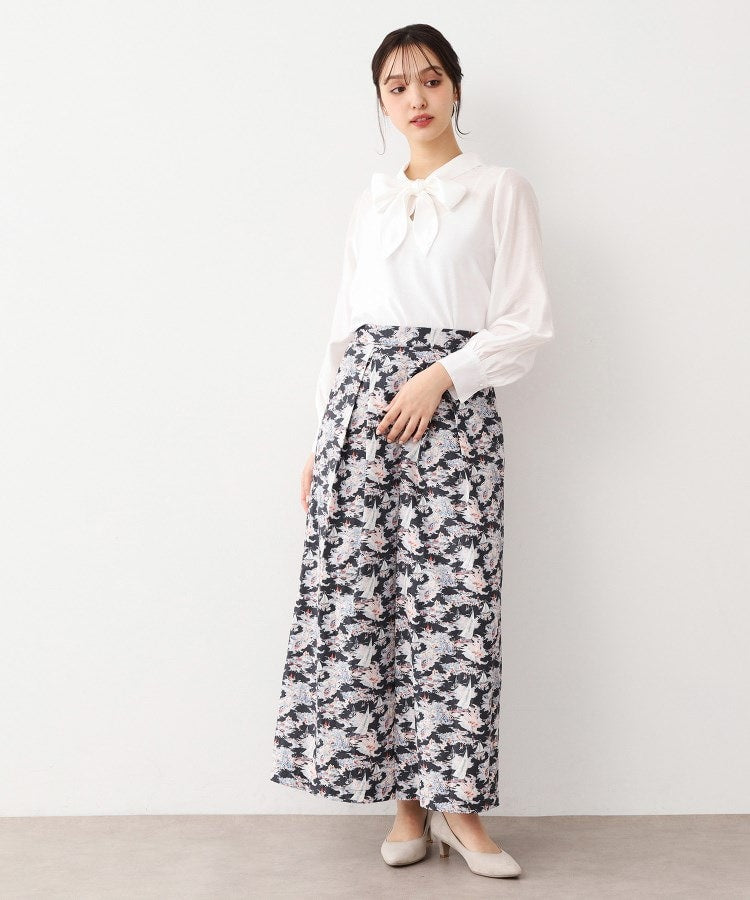 ローラ アシュレイ LAURA ASHLEY 【WEB限定／MーLL3サイズ／コットン100％／上下セット／洗える】リヴィエラ柄 セットアップ （ネイビー(194)） ネイビー(194)
