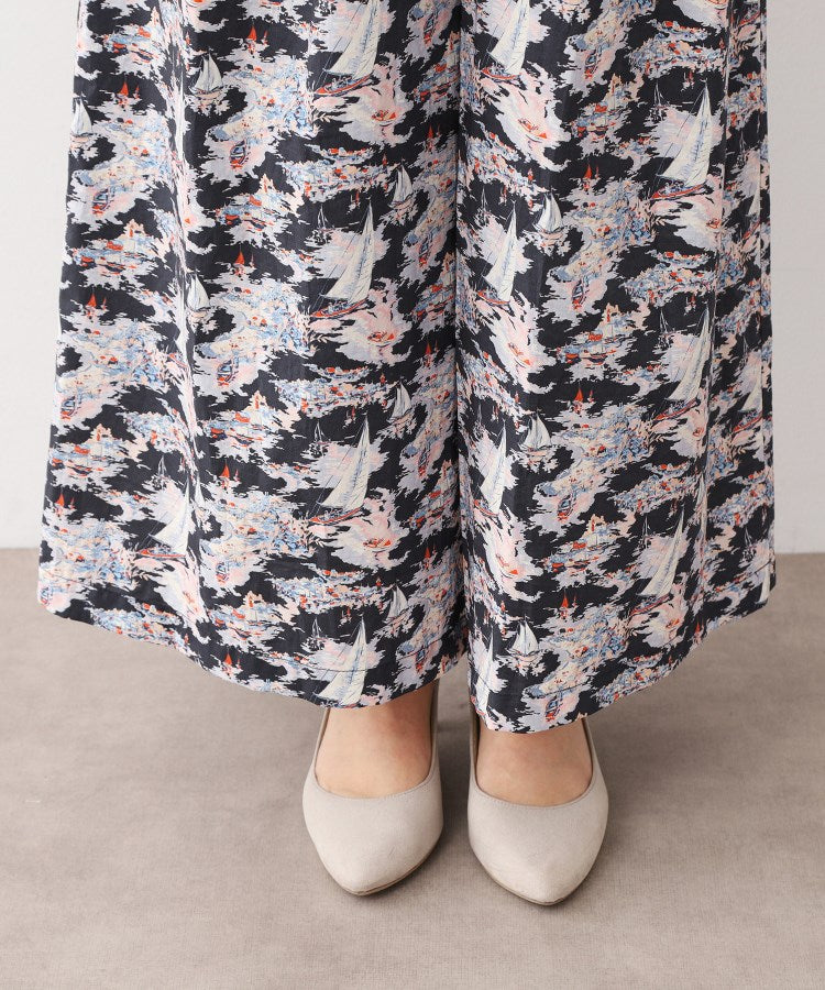 ローラ アシュレイ LAURA ASHLEY 【WEB限定／MーLL3サイズ／コットン100％／上下セット／洗える】リヴィエラ柄 セットアップ （ネイビー(194)） ネイビー(194)
