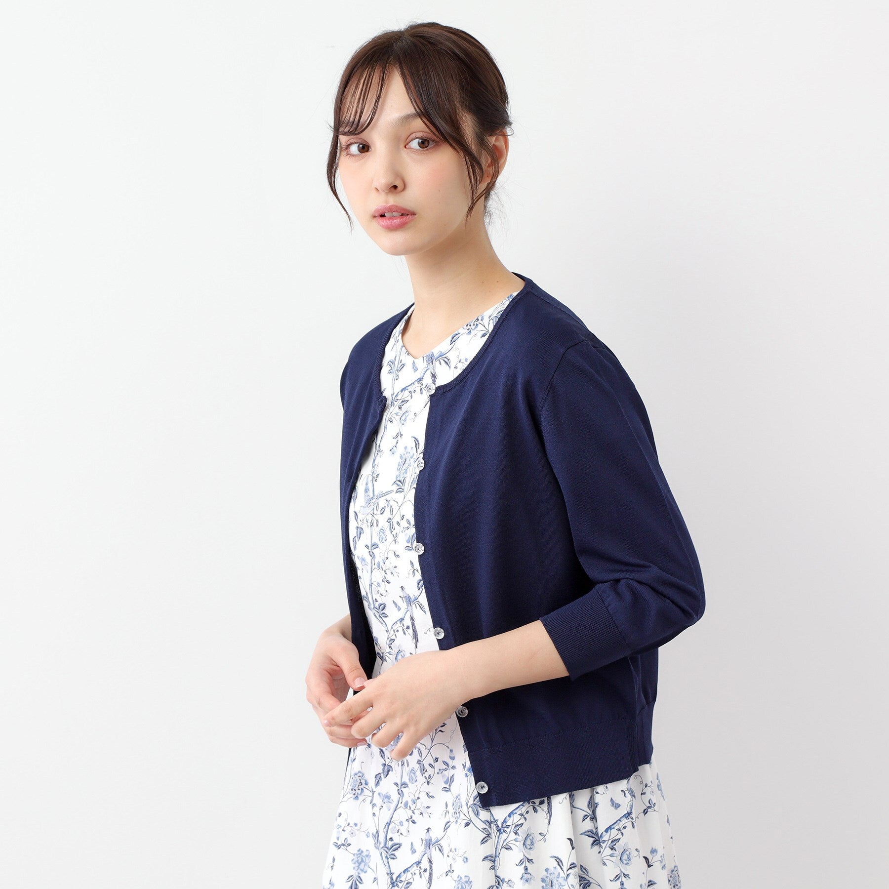 ローラ アシュレイ LAURA ASHLEY 【装飾クリアボタン】 ベーシックカーディガン （ネイビー(094)） ネイビー(094)